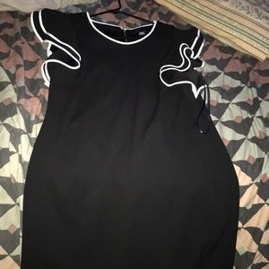 Wanna go a funeral heres a dress🙂